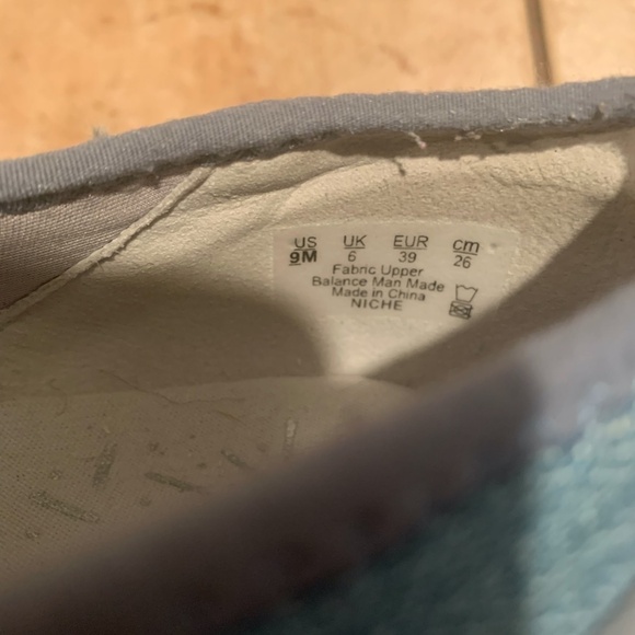 Bzees Niche Slip-On Comfort Shoes - Picture 7 of 10